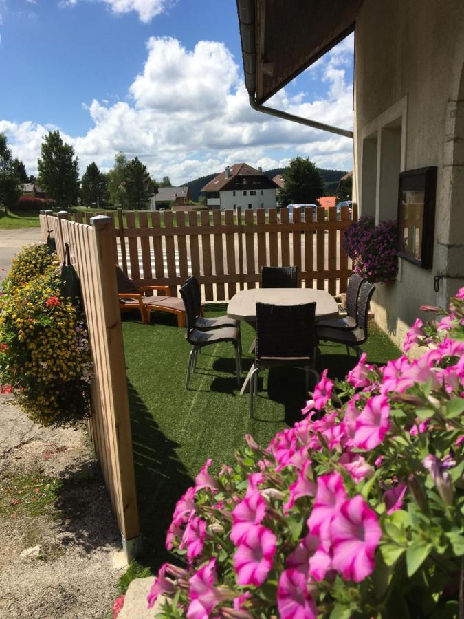 La Source Du Pre Masset Lägenhet Métabief Exteriör bild